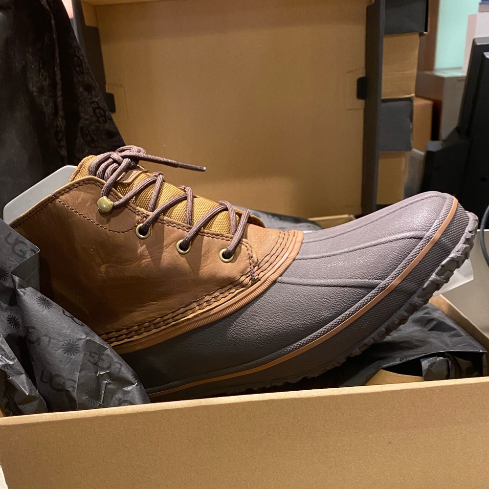 UGG Men's Zetik Boot Leather In Brown - Picture 2 of 10